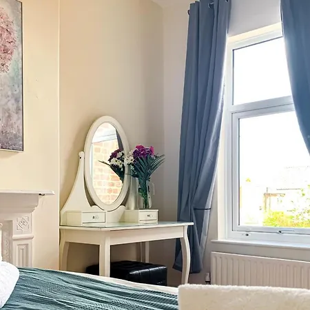 Casa vacanze The Groves - Quaint Victorian - Free Parking