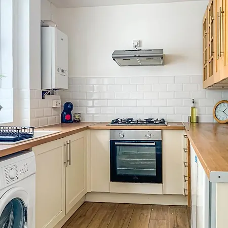 Holiday home The Groves - Quaint Victorian - Free Parking York