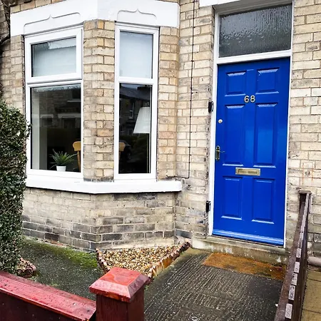 The Groves - Quaint Victorian - Free Parking